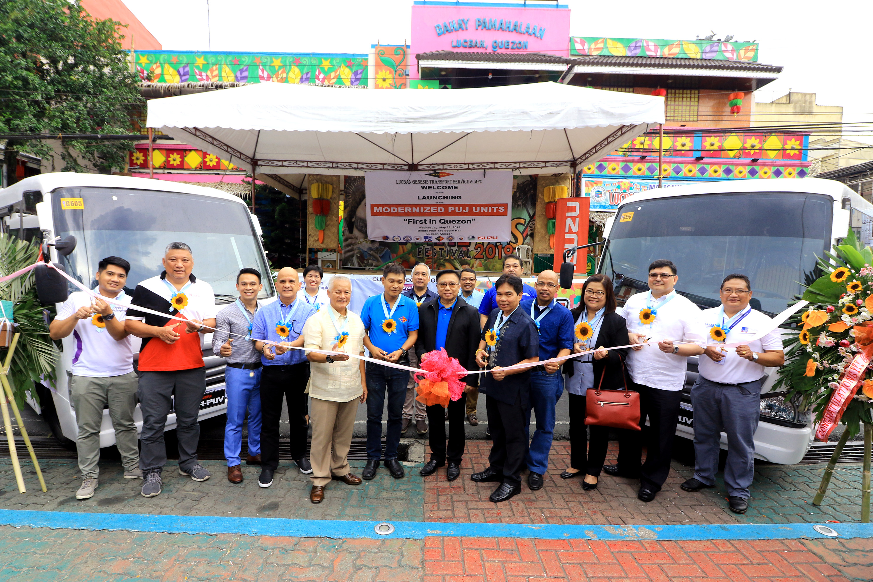 ribbon cutting 