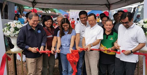 Valenzuela City joins modern PUV program as Isuzu turns over 17 units to Metroval TSC image