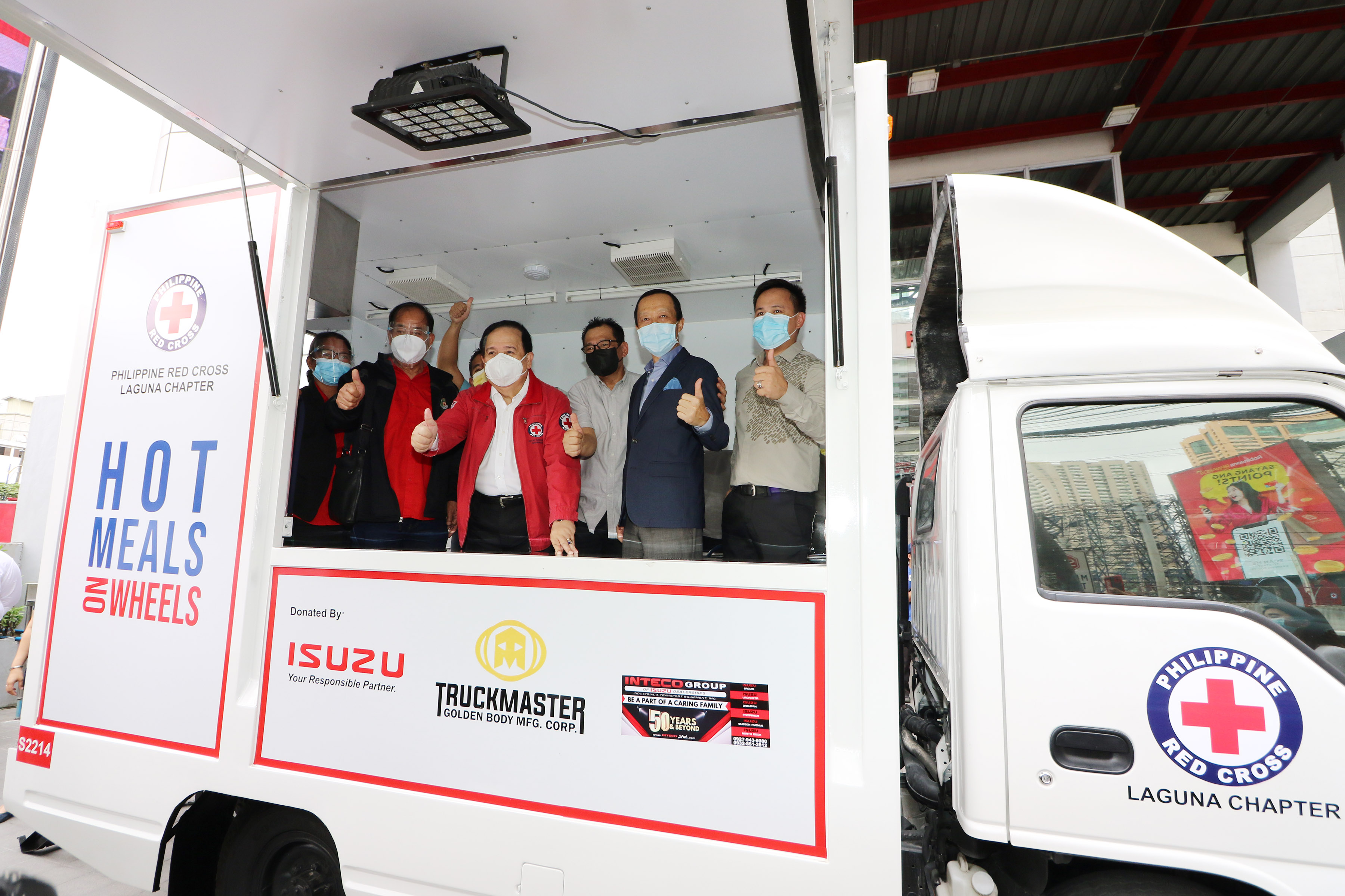 Isuzu PH donates ‘Mobile Kitchen’ to Philippine Red Cross image