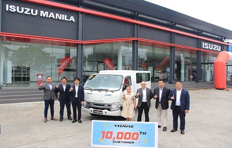 ISUZU PH CELEBRATES TRAVIZ 10,000-SALES MILESTONE image