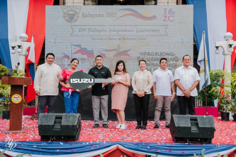 Isuzu Philippines Delivers 98 Isuzu Traviz to the City of Zamboanga thumbnail