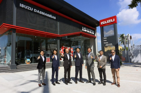 Isuzu strengthens market presence in Cavite, opens Dasmariñas dealership thumbnail