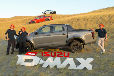 Isuzu D-MAX Conquers Laoag Sand Dunes in Thrilling 4x4 Media Challenge thumbnail