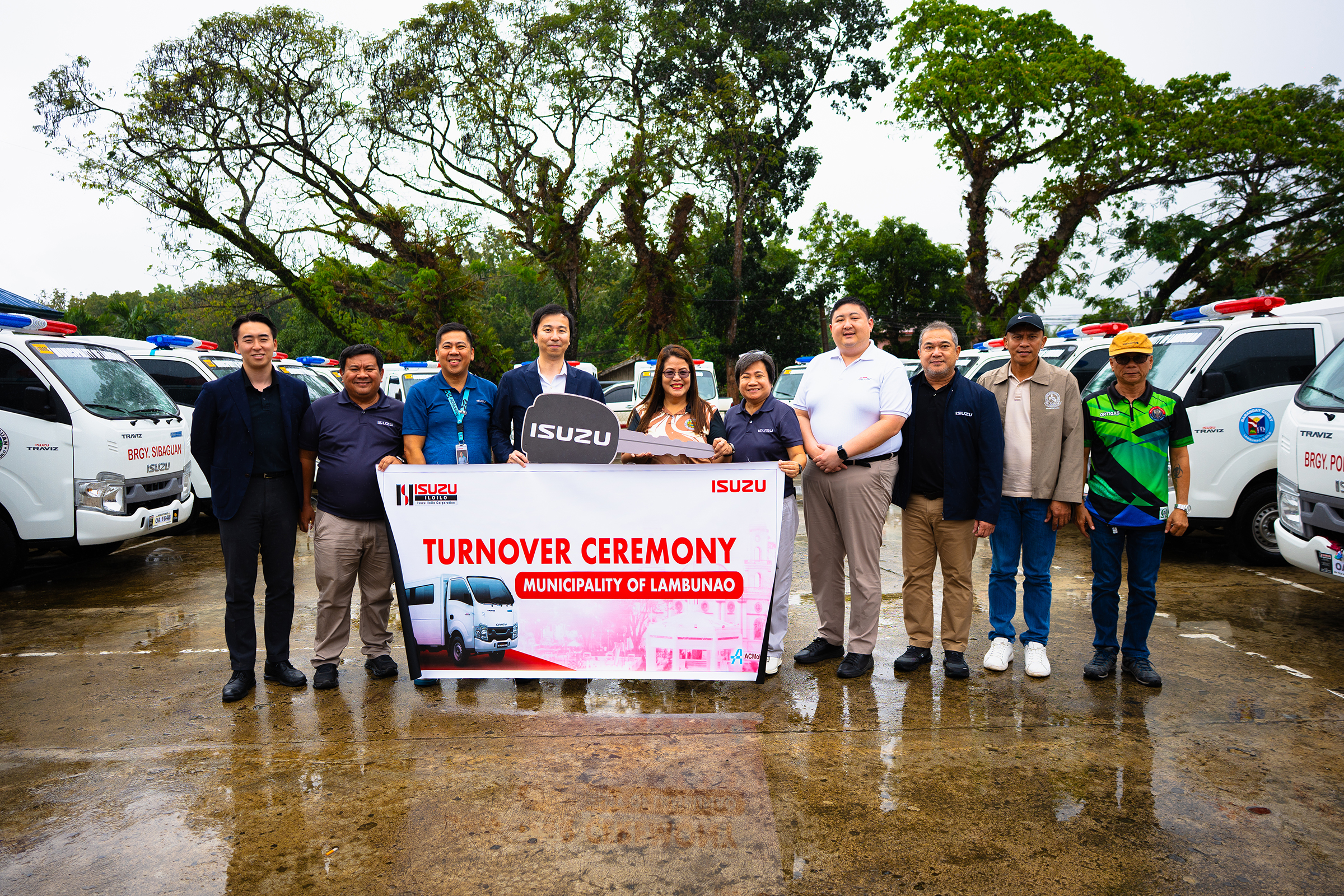 Isuzu Reinforces Commitment to LGUs with 20 TRAVIZ Units for Lambunao, Iloilo image