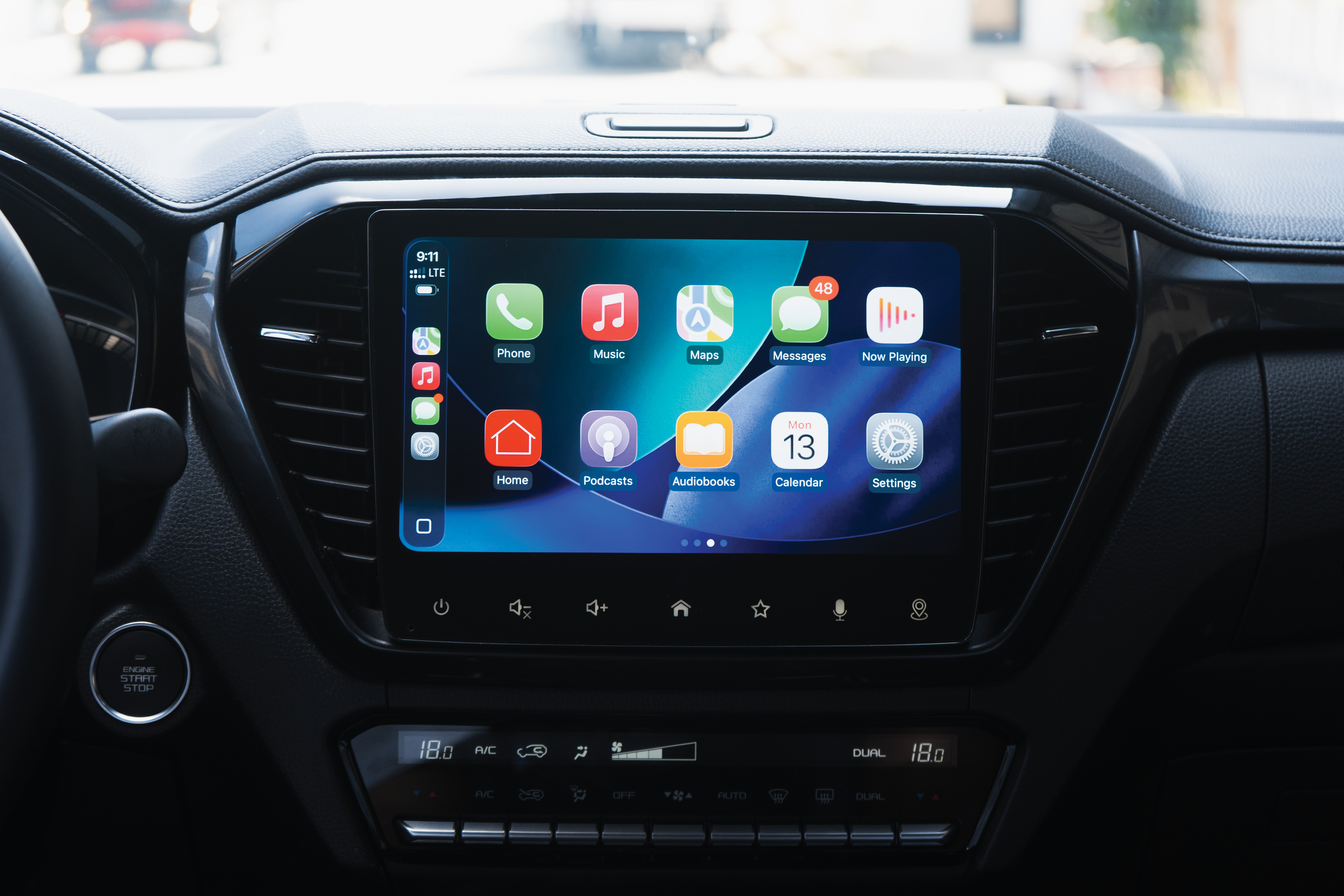Wireless Apple CarPlay and Android Auto